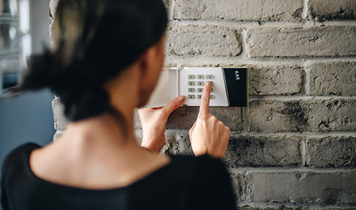 Security Systems and Alarms Installation